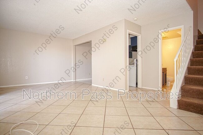 6701 Escondido Dr in El Paso, TX - Building Photo - Building Photo