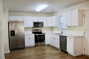 1504 Amhearst Ct in Wilmington, NC - Building Photo