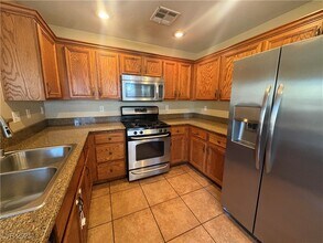 8292 Amphora St in Las Vegas, NV - Building Photo - Building Photo