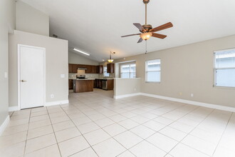 2724 Burwood Ave in Orlando, FL - Building Photo - Building Photo