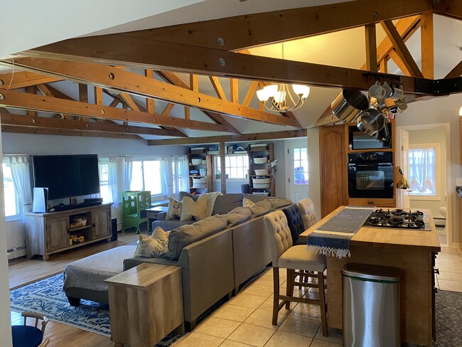 property at 12 Old Rochester Rd
