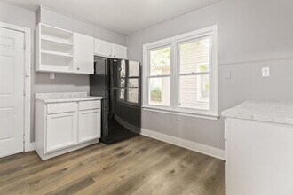 1506 N Brookfield St in South Bend, IN - Building Photo - Building Photo