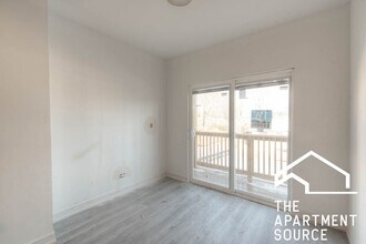 4935 N Saint Louis Ave, Unit 2s in Chicago, IL - Building Photo - Building Photo