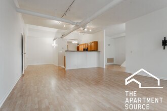 1844 W Henderson St, Unit 1844 in Chicago, IL - Building Photo - Building Photo