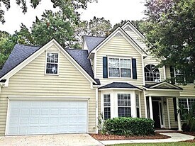 2738 Seastrand Ln in Mount Pleasant, SC - Building Photo