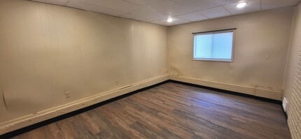 1502 W Broadmoor St in Springfield, MO - Building Photo - Building Photo