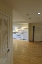 260 King St in San Francisco, CA - Building Photo - Building Photo