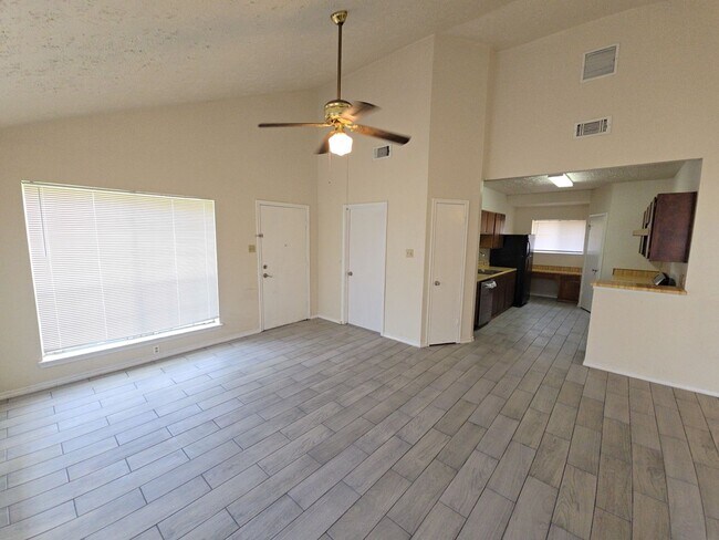 3930 Mohlerbruk Dr in Houston, TX - Building Photo - Building Photo