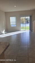894 Observatory Pkwy in Jacksonville, FL - Foto de edificio - Building Photo