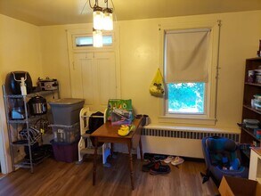 180 Kendale Rd in Red Lion, PA - Building Photo - Building Photo