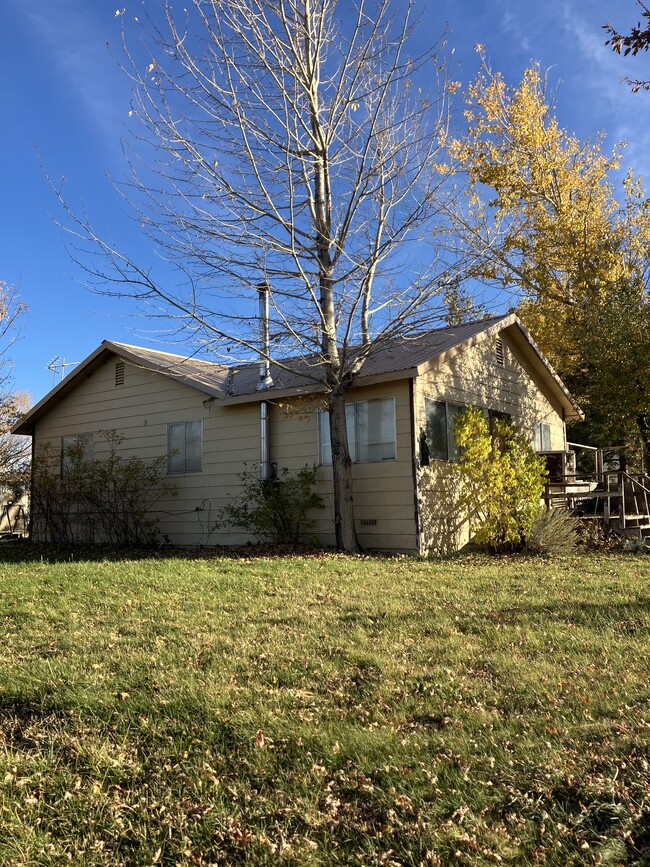 property at 449-980-980 Hixon Ln