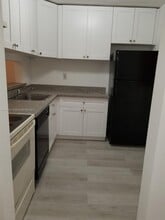 8615 NW 8th St in Miami, FL - Building Photo - Building Photo