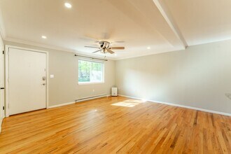 1538 CT-12 in Ledyard, CT - Building Photo - Building Photo