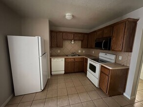 206 Veterans Ave-Unit -Unit C in Copperas Cove, TX - Building Photo - Building Photo