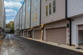 517 Motivation Cir NW in Atlanta, GA - Building Photo - Building Photo