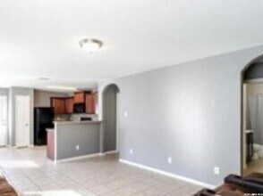 12515 Switchgrass in San Antonio, TX - Building Photo - Building Photo