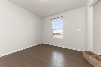 616 Countryside Dr in Chelsea, MI - Building Photo - Building Photo