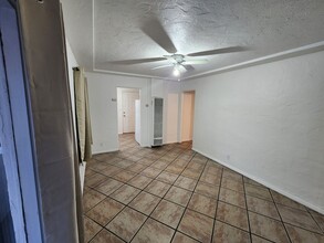 2274 Kearney Ave in San Diego, CA - Building Photo - Building Photo
