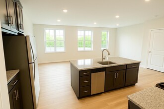 311 Tower Ridge Cir in Scotchtown, NY - Building Photo - Building Photo