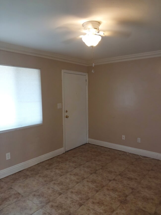 Casselman Apartments