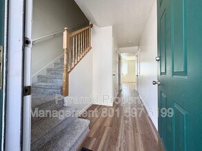 4521 Bella Verde Ct in Millcreek, UT - Building Photo - Building Photo