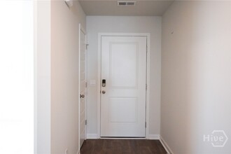 397 Coconut Dr in Bloomingdale, GA - Building Photo - Building Photo