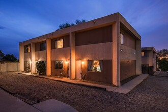 12612 Copperwood Ave NE in Albuquerque, NM - Building Photo - Building Photo