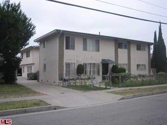 326 E Hardy St in Inglewood, CA - Building Photo - Building Photo