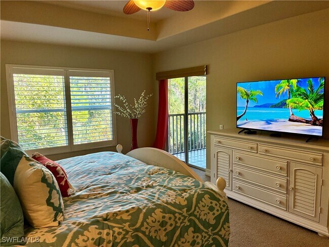 property at 913 Carrick Bend Cir