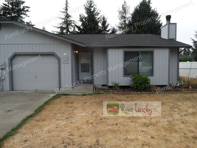 13204-13206 4 Ave Ct E in Parkland, WA - Foto de edificio - Building Photo