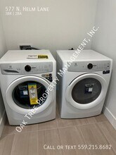 577 N Helm Ln in Clovis, CA - Building Photo - Building Photo