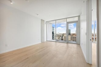 313 W 17th St in Austin, TX - Building Photo - Building Photo
