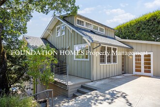 25 Euterpe St in Mill Valley, CA - Building Photo - Building Photo