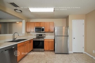 11007 Golden Silence Dr in Riverview, FL - Building Photo - Building Photo