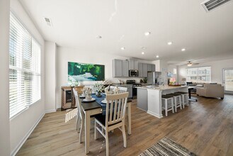 1002 Alma Railway Dr in Wake Forest, NC - Building Photo - Building Photo