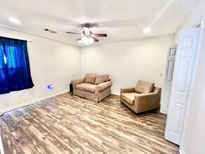 302 Corman Ave in Troy, AL - Building Photo - Building Photo