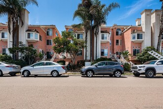 221 Donax Ave in Imperial Beach, CA - Building Photo - Building Photo