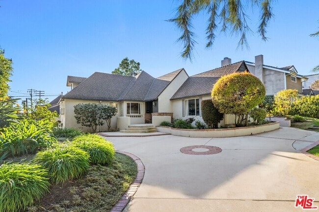 property at 1050 Centinela Ave