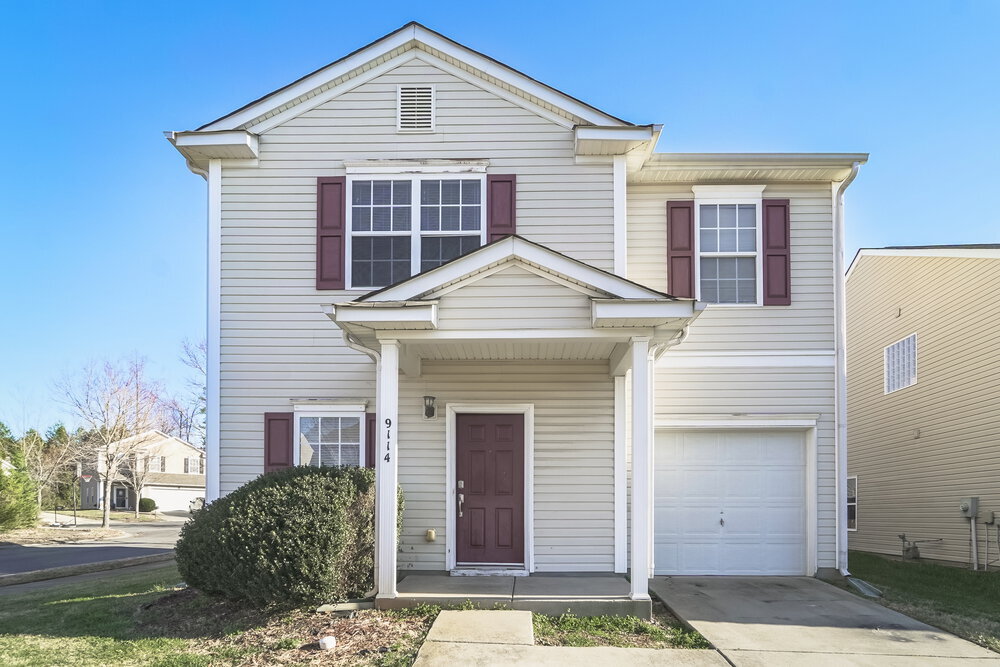 9114 Newfield St in Charlotte, NC - Building Photo