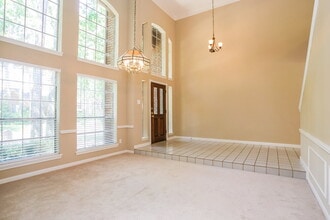 3102 Hickory Falls Dr in Houston, TX - Building Photo - Building Photo