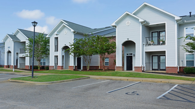 Retreat at Dublin Creek in Montgomery, AL - Foto de edificio - Building Photo