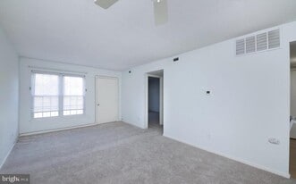 159 Oberlin Terrace in Lansdale, PA - Building Photo