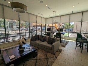 401 Race St in Philadelphia, PA - Building Photo - Building Photo