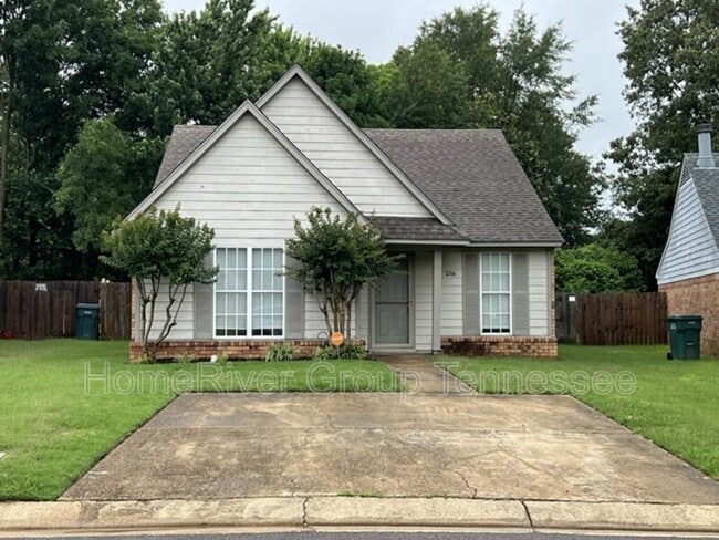 property at 1266 Payton Dr N