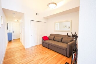 1699 N Downing St in Denver, CO - Building Photo - Building Photo