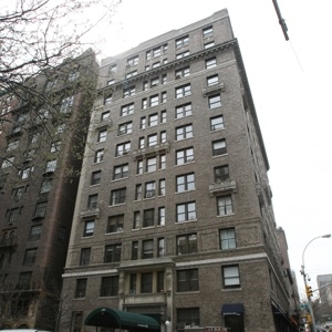 150 E 72nd St in New York, NY - Building Photo - Building Photo