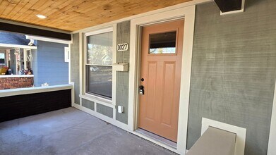 1027 Hervey St in Indianapolis, IN - Building Photo - Building Photo