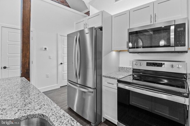 property at 819 Blooming Glen Rd