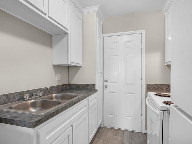 property at 2202 Solo St