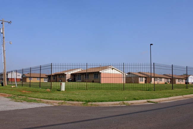 Sooner Haven in Oklahoma City, OK - Foto de edificio - Building Photo